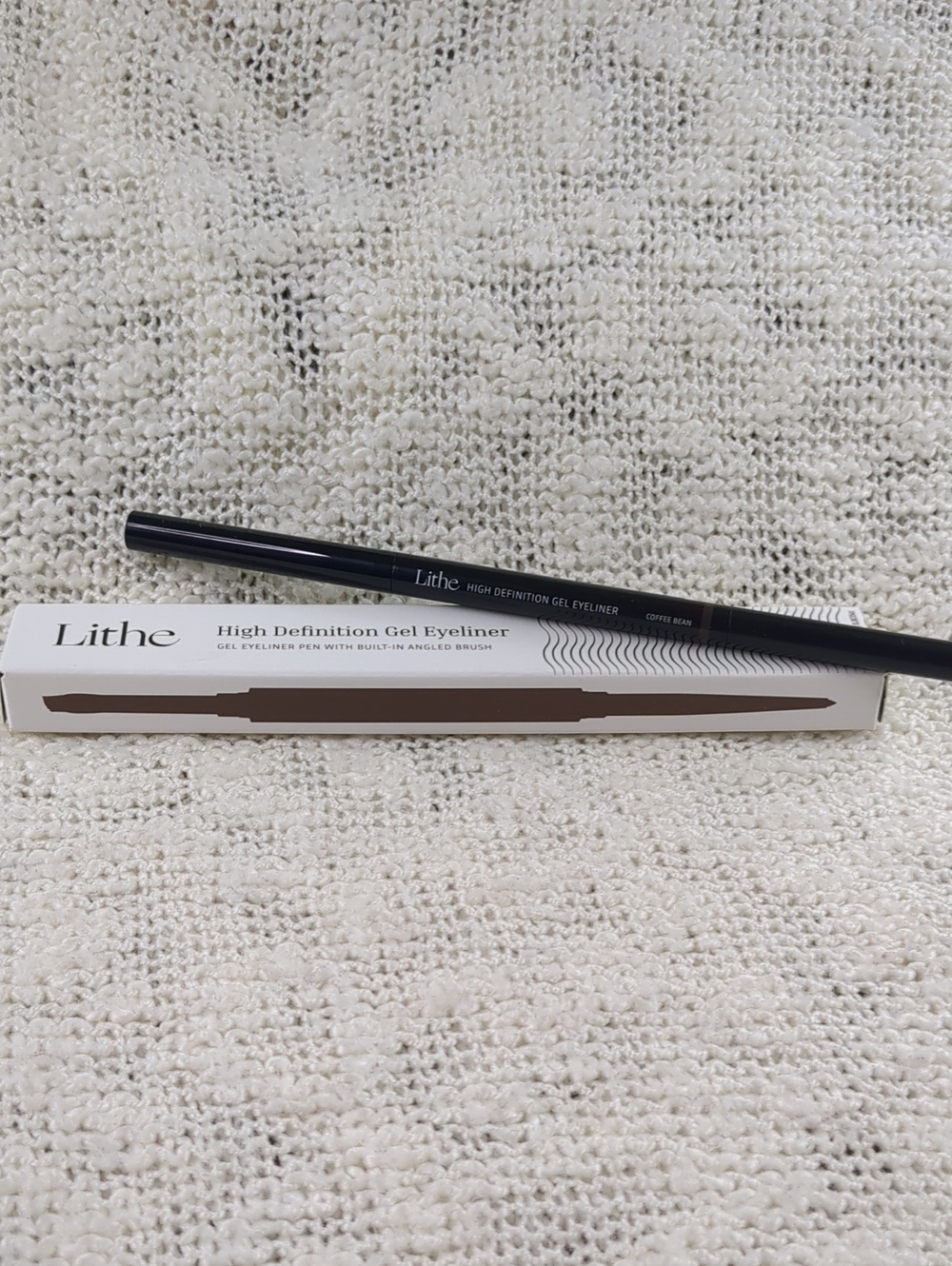 Lithe High Definition Gel Eyeliner in Coffee Bean